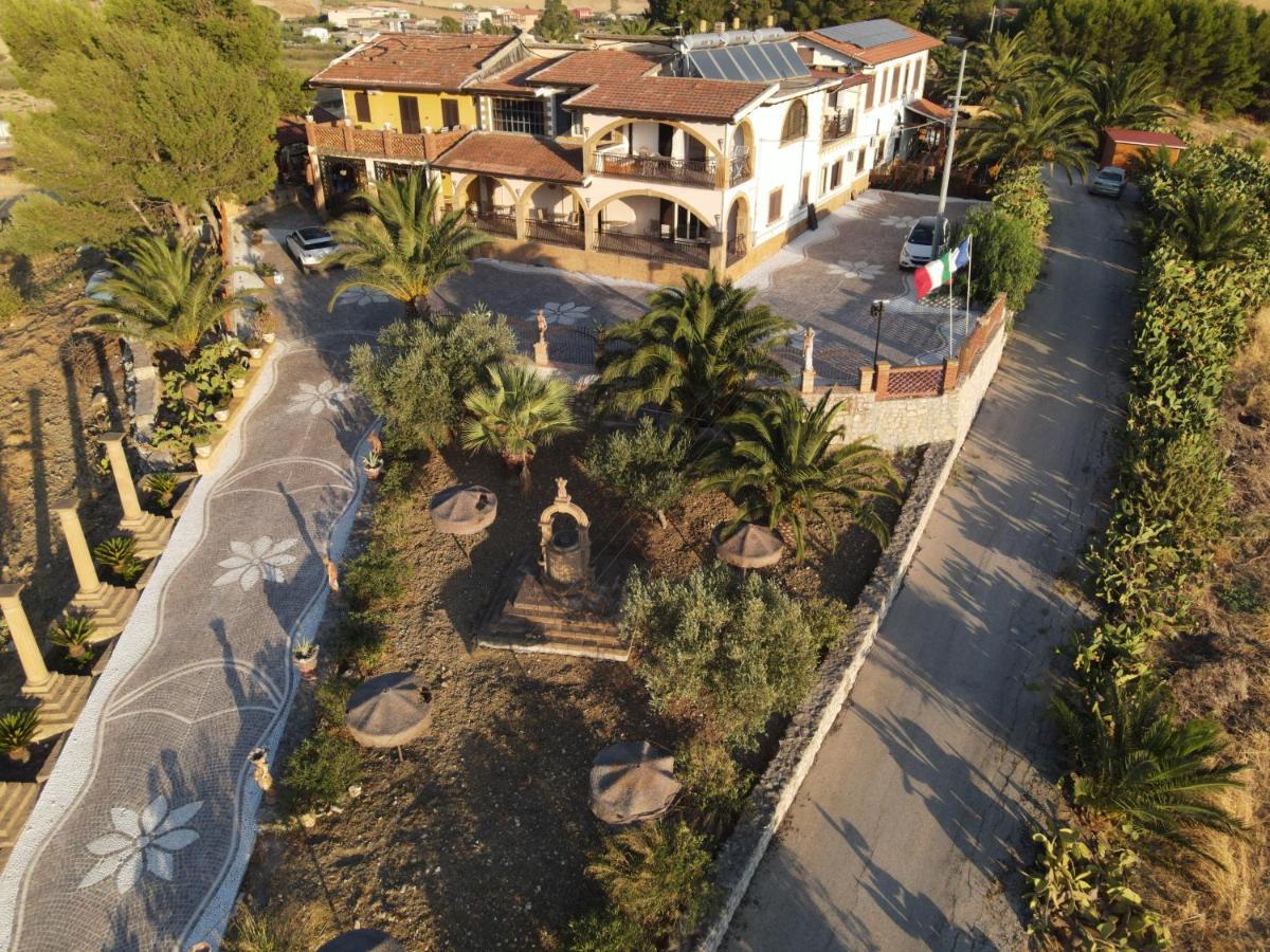 Agriturismo Reggia Saracena Agrigento Exterior photo